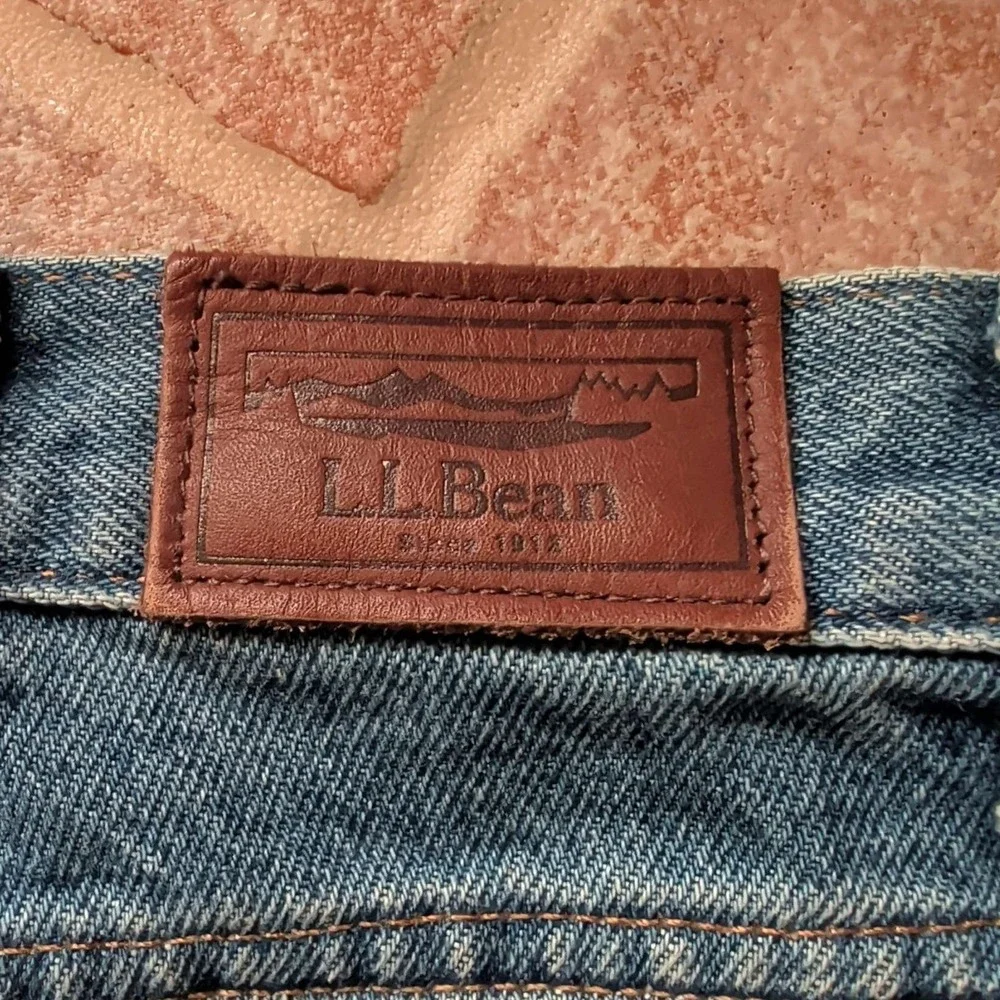 LL Bean Jeans Mens 36x32 Blue Relaxed Fit Flannel Lined Denim Medium‎ Wash